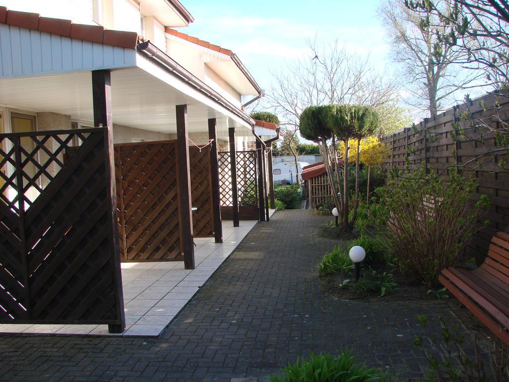 Dom Goscinny Marcela Rewal Exterior foto